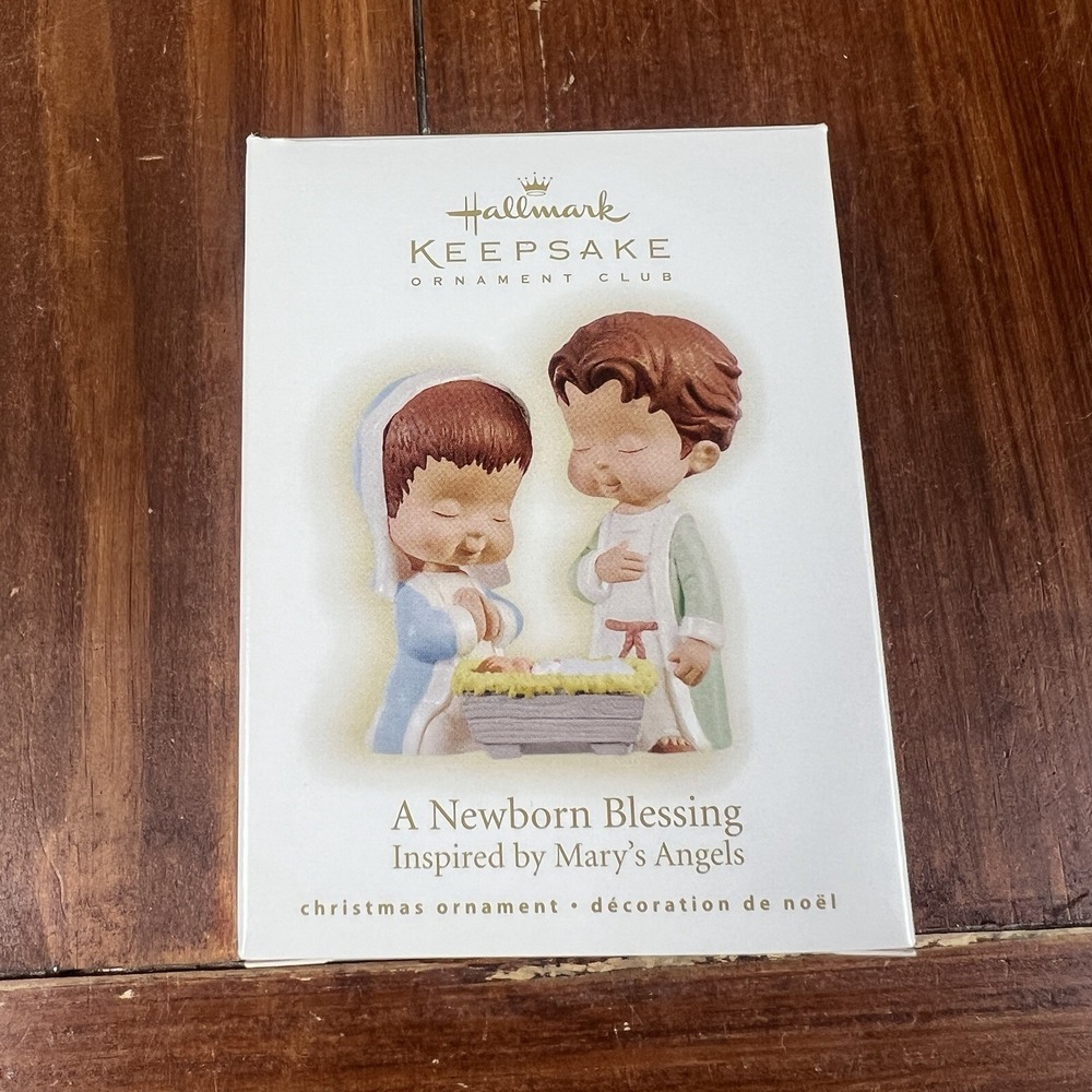 Hallmark 2009 A Newborn Blessing Ornament Mary's Angels Nativity QXC9015 NEW